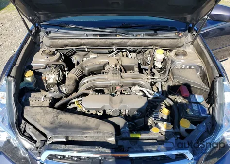 2014 Subaru Legacy 2.5I Limited z USA, uszkodzony, nr VIN 4S3BMBL63E3008513